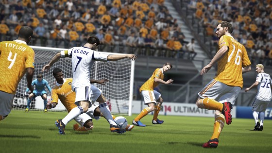 FIFA14_X360_NA_Physical_Play
